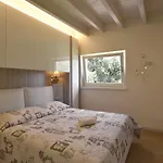In Con Sauna, Piscina E Campo Da Sport *